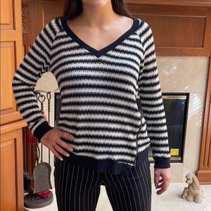 Sanctuary Black/White striped sweater w/zipper
